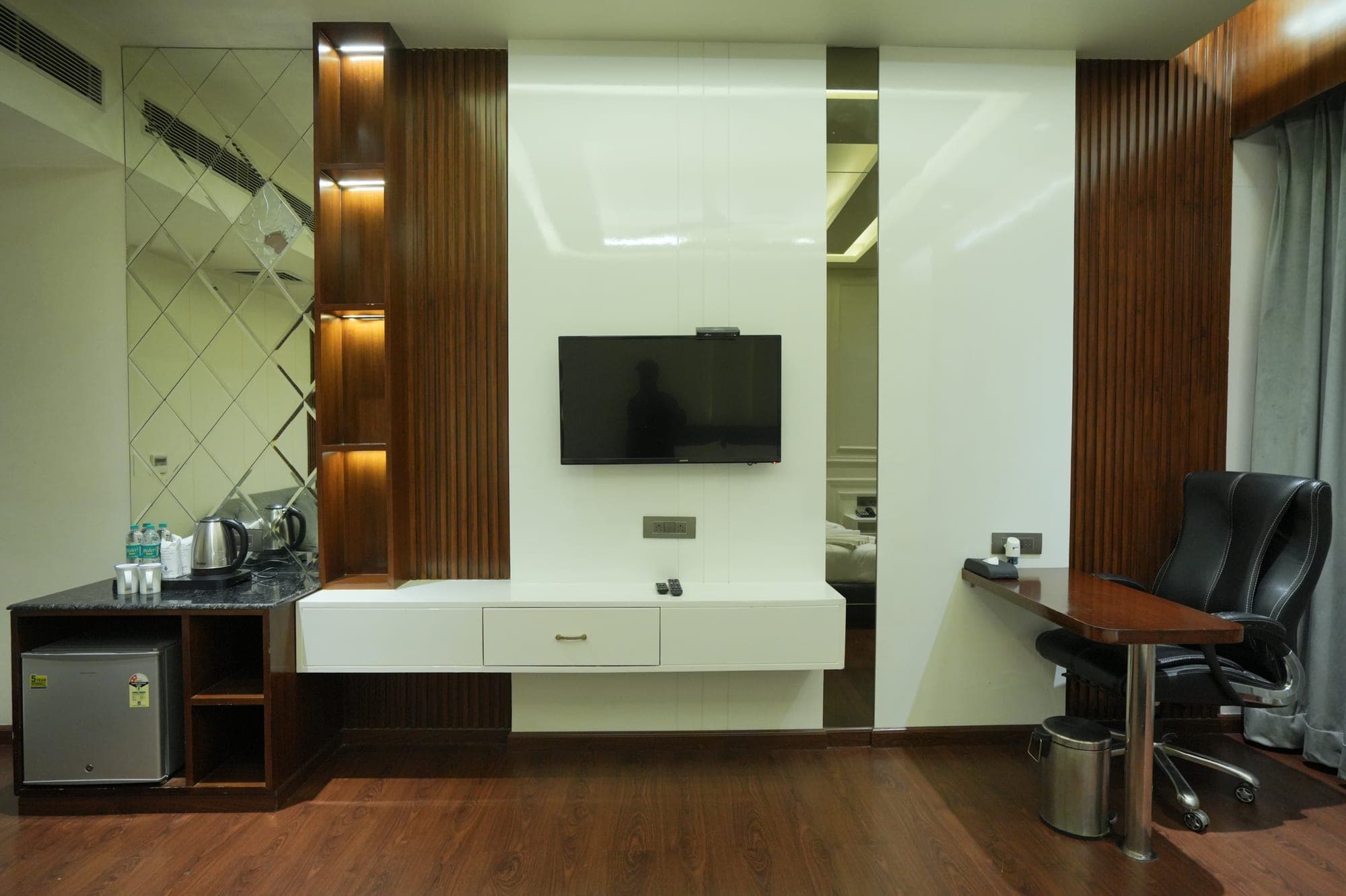 Queen Suite